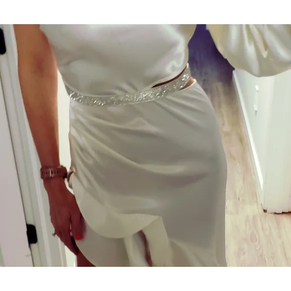 SOLD Monica One-Sleeve Asymmetric Ruffle Gown - Picture 8 of 16